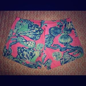 Like new Lily Pulitzer shorts size 2!